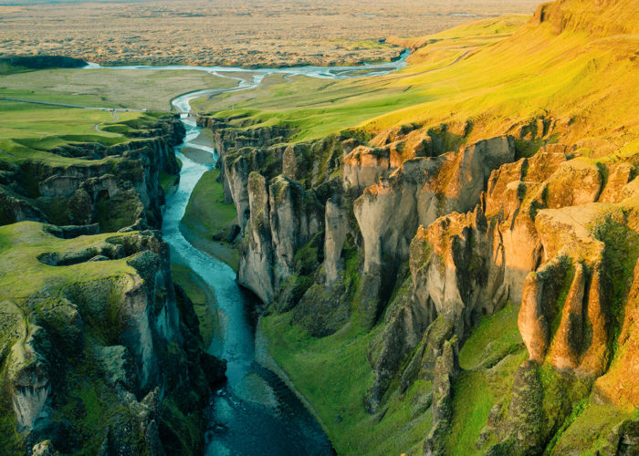 Iceland addicted. Con la fotografia di viaggio, il meglio dell’isola di vulcani e geyser