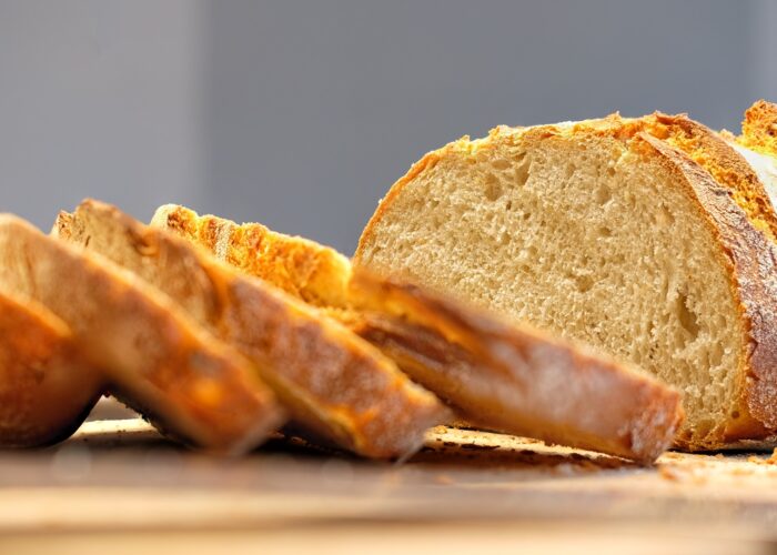 Il pane e le sue forme: un libro e nove chef per altrettante ricette da fare a casa