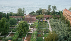 Rigenerare giardini e parchi per nuovi spazi condivisi