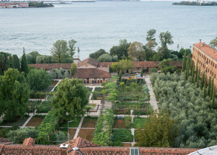 Rigenerare giardini e parchi per nuovi spazi condivisi