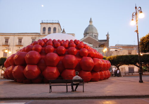 Grenade di Emanuele Sitbon ©Farm cultural park/Farm Foundation